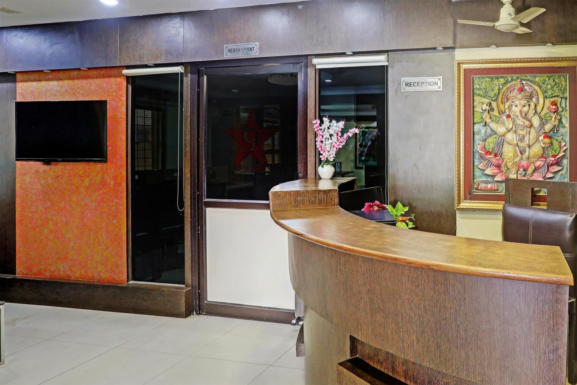 Flagship Hotel Suhana Grand Haiderabad Buitenkant foto