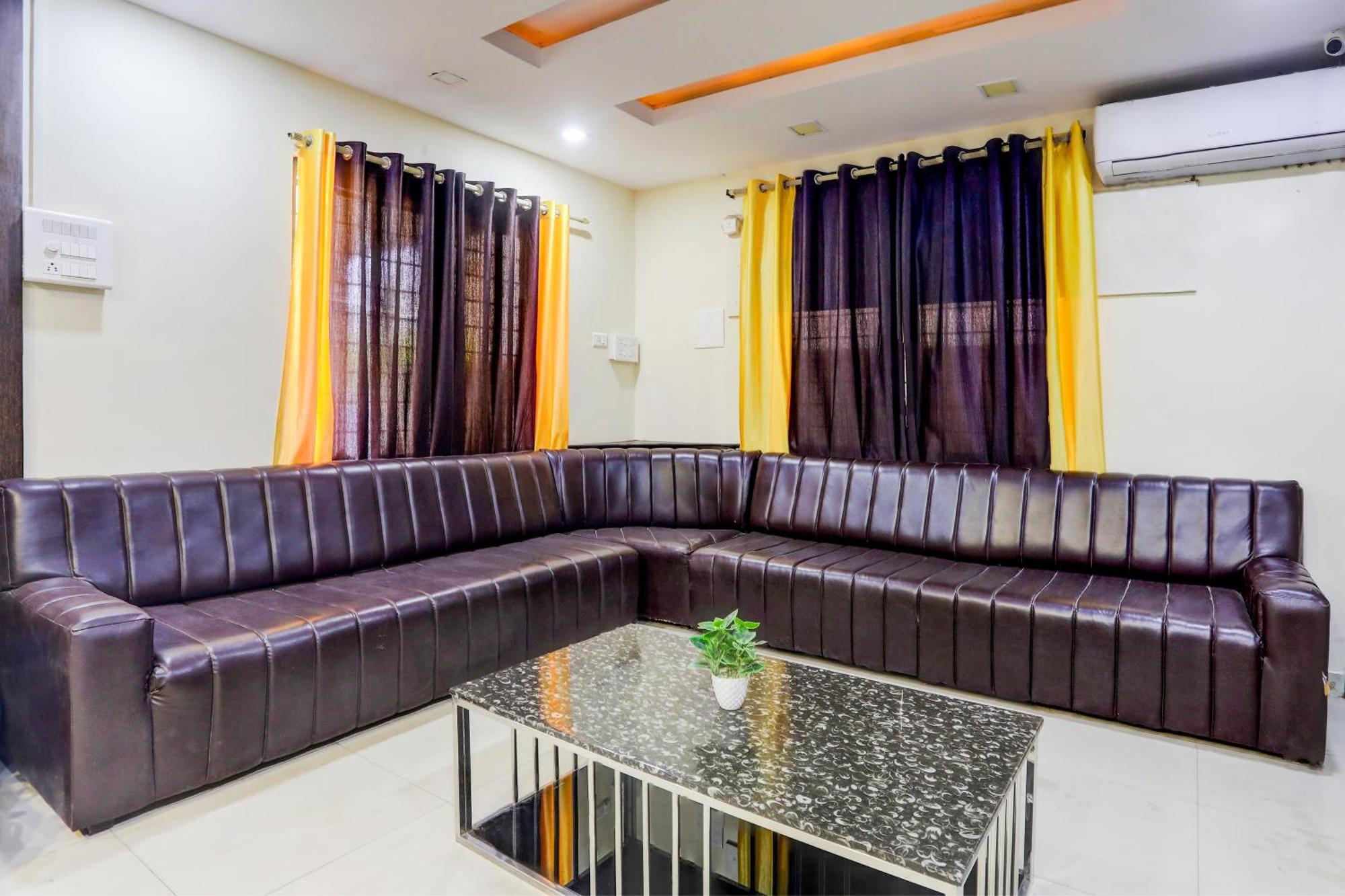 Flagship Hotel Suhana Grand Haiderabad Buitenkant foto
